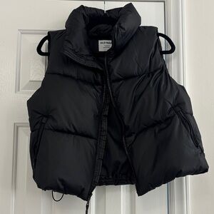 Old Navy Black Puffer Vest - Petite Small